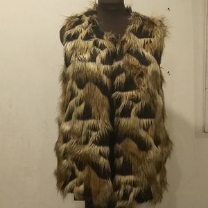 Cara fur vest